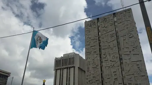 Anuncian cambios en gerencias del Banguat; sector empresarial expresa preocupación