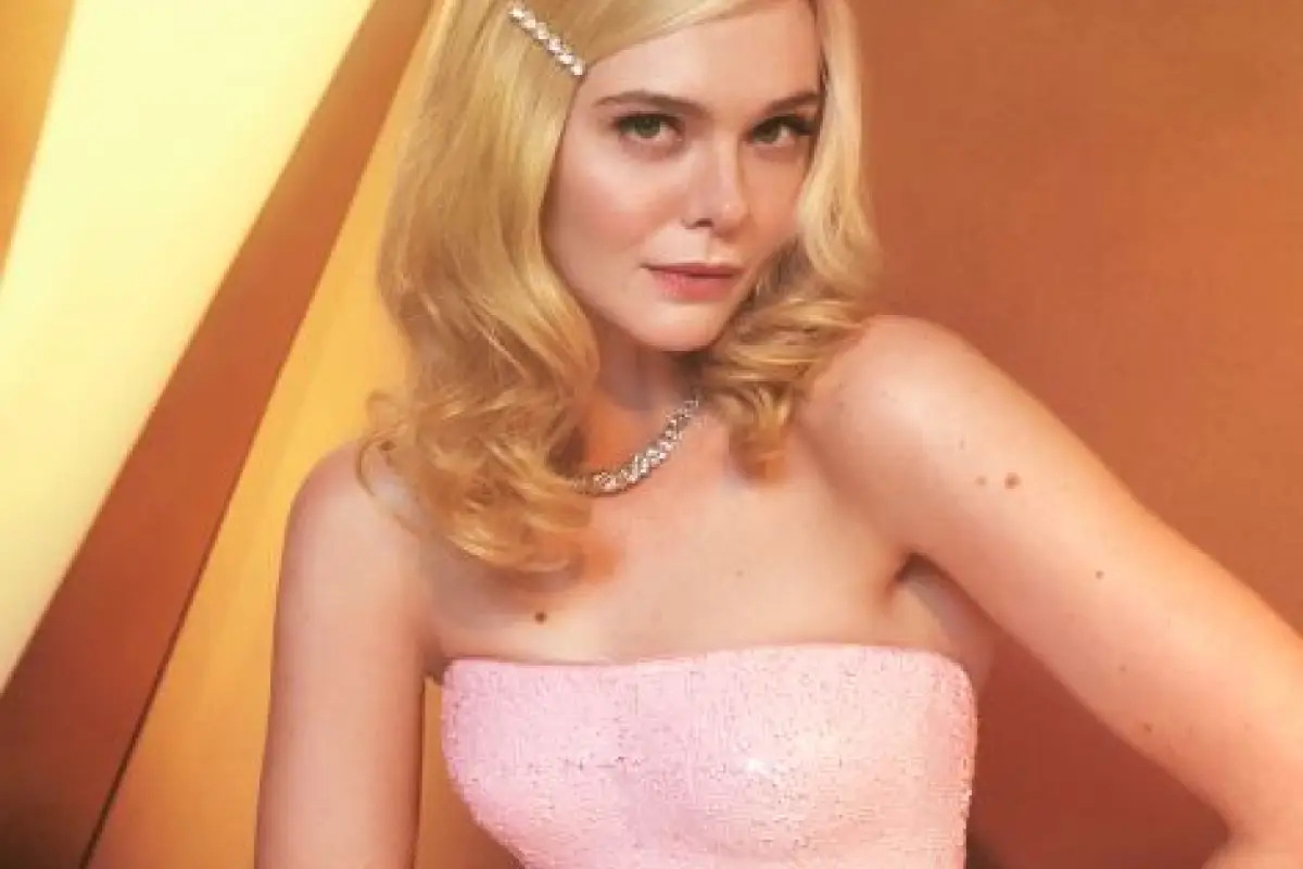 Elle Fanning Critics Choice 2026, Instagram
