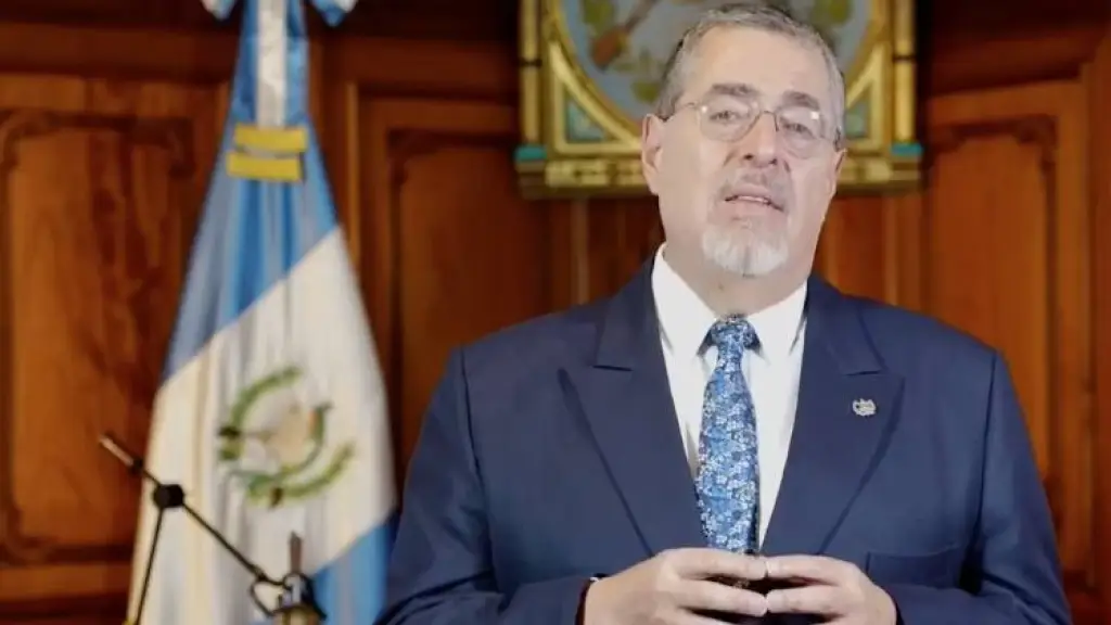 El presidente Bernardo Arévalo brindó un mensaje en cadena nacional el domingo, 4 de enero de 2026. ,Gobierno de Guatemala