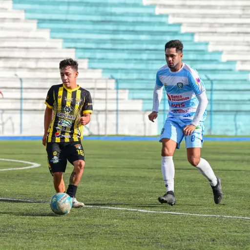 Partido amistoso entre Aurora y Génesis Policía Nacional - Aurora FC