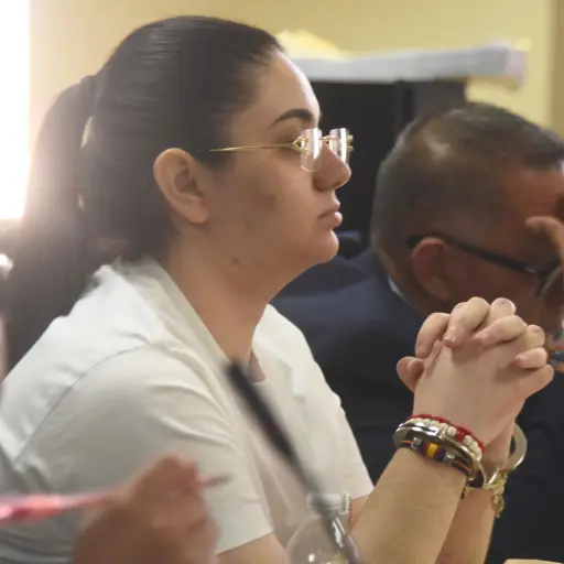 María Fernanda Bonilla, implicada en el crimen contra Melisa Palacios, en Tribunales el 5 de enero de 2026. ,Omar Solís/Emisoras Unidas