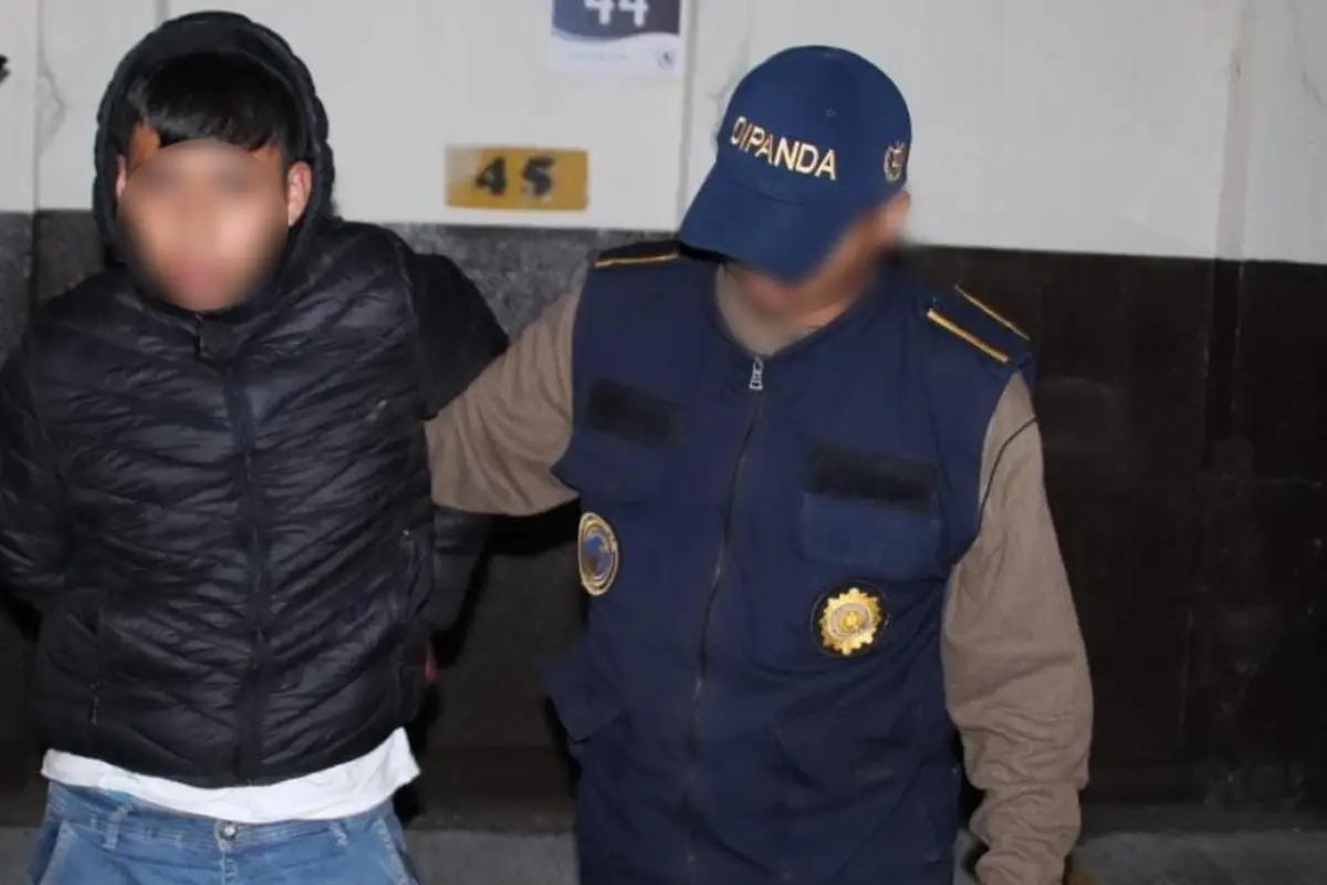 David Alexander Huitz Chávez, alias “Sharky”, presunto integrante del Barrio 18, fue detenido en Villa Canales., PNC