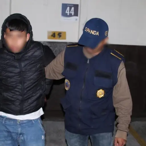 David Alexander Huitz Chávez, alias Sharky, presunto integrante del Barrio 18, fue detenido en Villa Canales. ,PNC