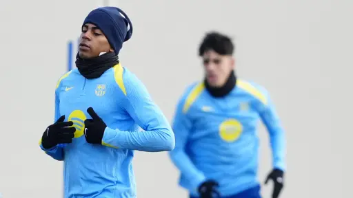 Lamine Yamal estará disponible para el Derbi ante el Espanyol