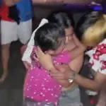 Video muestra cómo agentes de la PNC rescatan a una niña en el Puerto San Josét