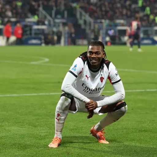 Celebración de Rafael Leao en el triunfo del Milan ante el Cagliari - AC Milan