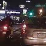 Video capta brutal accidente de motorista tras invadir ciclovía en zona 9t