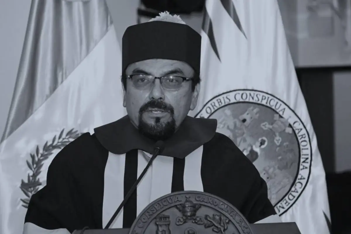 Edy Romero, director del Centro Universitario de Petén., .