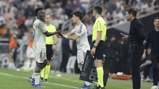 Vinícius comenta el video de Simeone: Has perdido otra eliminatoria
