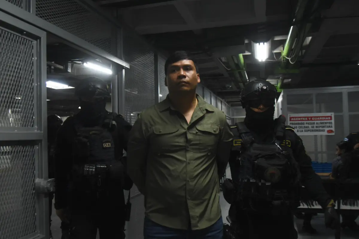 El ciudadano mexicano fue detenido en la 15 calle y avenida Reforma en la zona 10., Foto Omar Solís