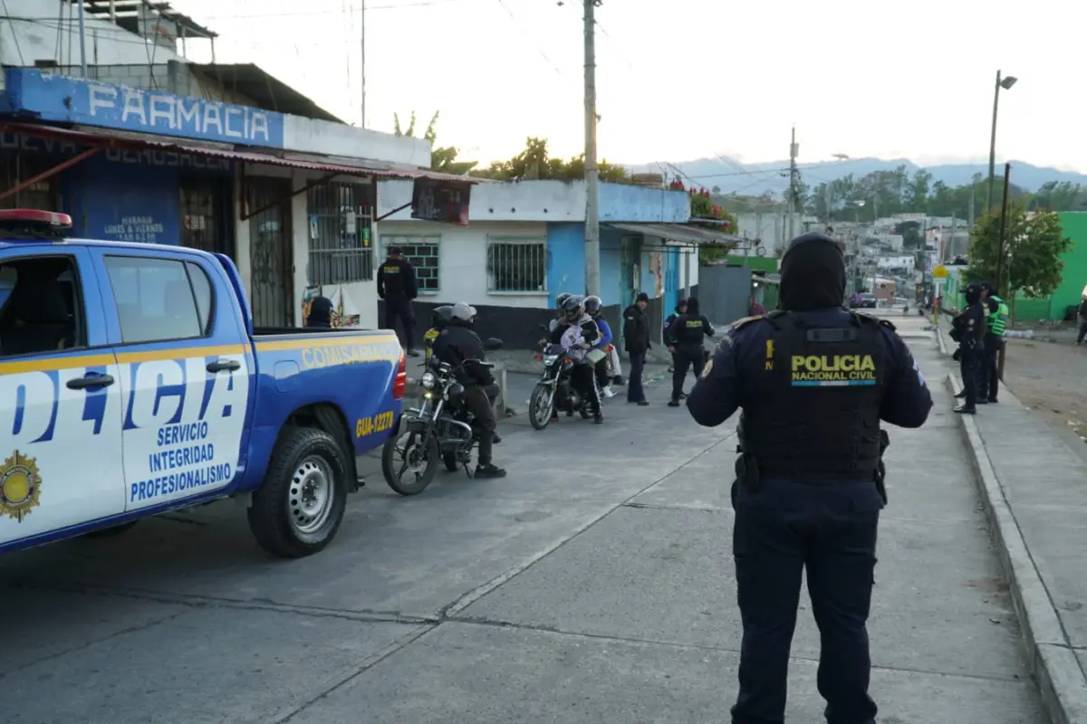 Las acciones se ejecutaron en varias colonias de la zona 18, en el marco del Estado de Sitio., PNC de Guatemala.