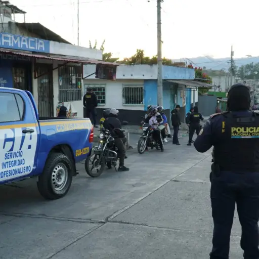 Las acciones se ejecutaron en varias colonias de la zona 18, en el marco del Estado de Sitio. ,PNC de Guatemala.