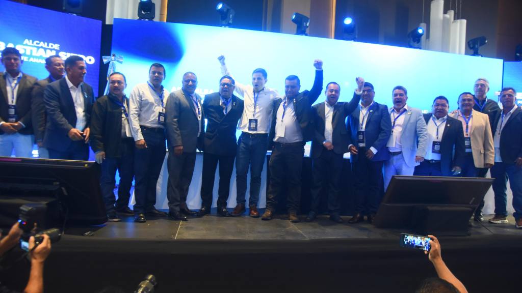 Sebastián Siero es reelecto como presidente de la ANAM | Omar Solis