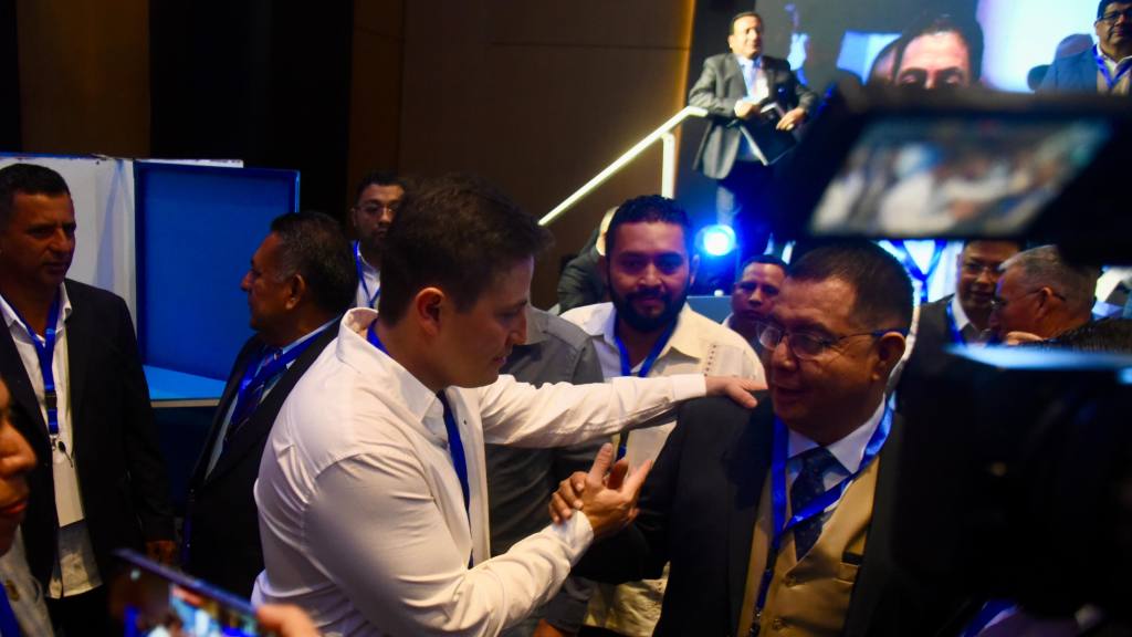 Sebastián Siero es reelecto como presidente de la ANAM | Omar Solis