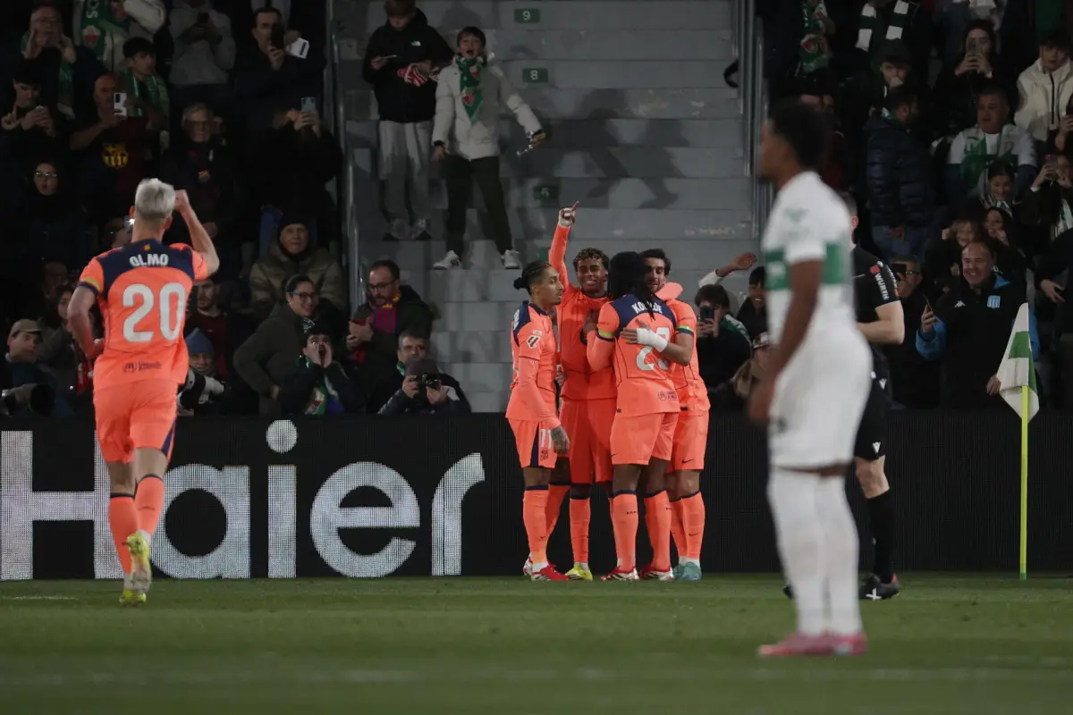 Celebración del Barcelona ante el Elche - EFE