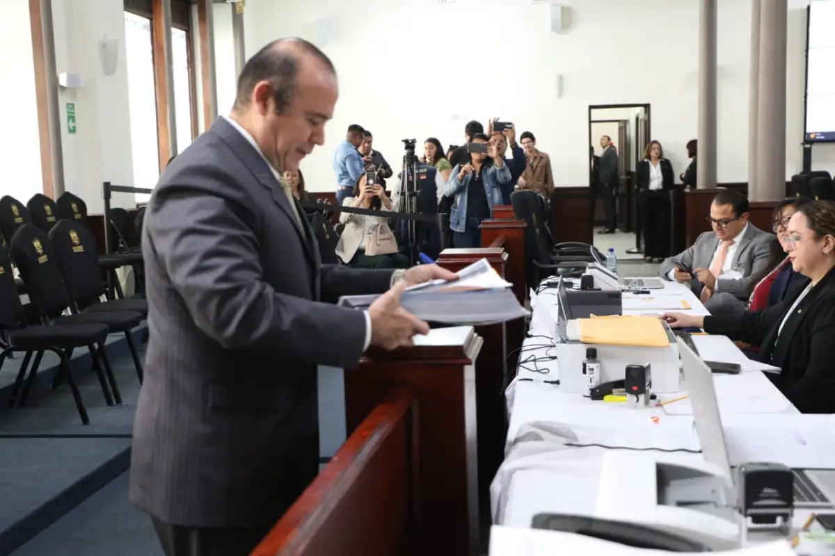 José Alejandro Córdova, procurador de los Derechos Humanos, presentó su expediente para la elección de magistrados del TSE., Omar Solís/Emisoras Unidas
