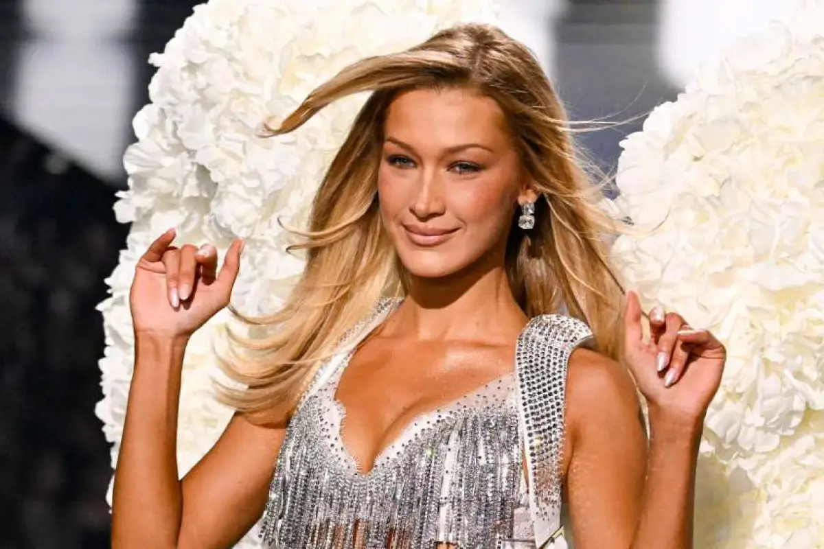 Bella Hadid, Instagram