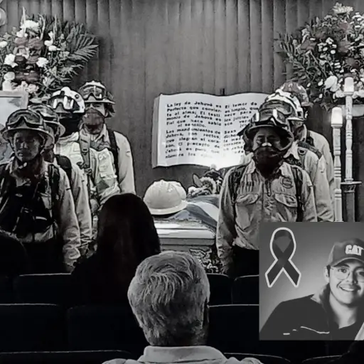 Miembros de las Brigadas de Respuesta Inmediata rindieron honores en memoria de Diego Fernando Guzmán Rodríguez. ,Redes sociales.