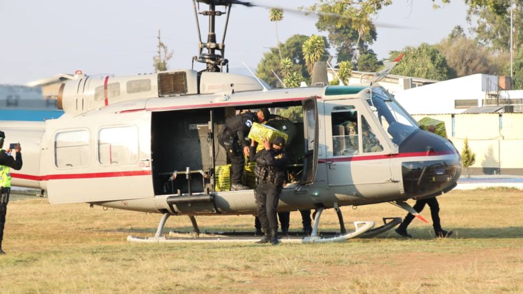 Decomisan 1 mil 39 paquetes de cocaína en Puerto Quetzal | PNC de Guatemala