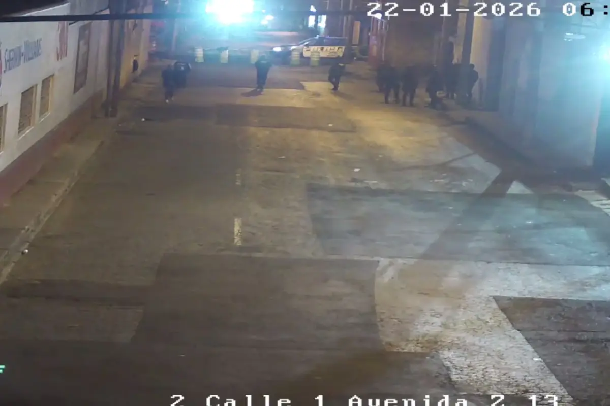 Cierres vehiculares en la capital por prevención tras ataques contra la PNC., PMT de Guatemala