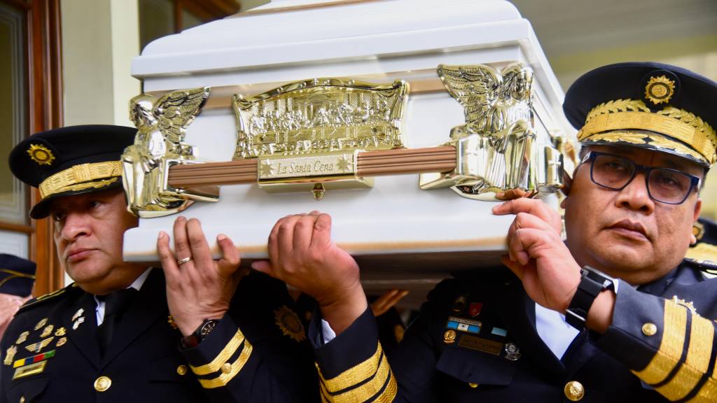 Honras fúnebres a agentes de PNC asesinados | Omar Solís/EU