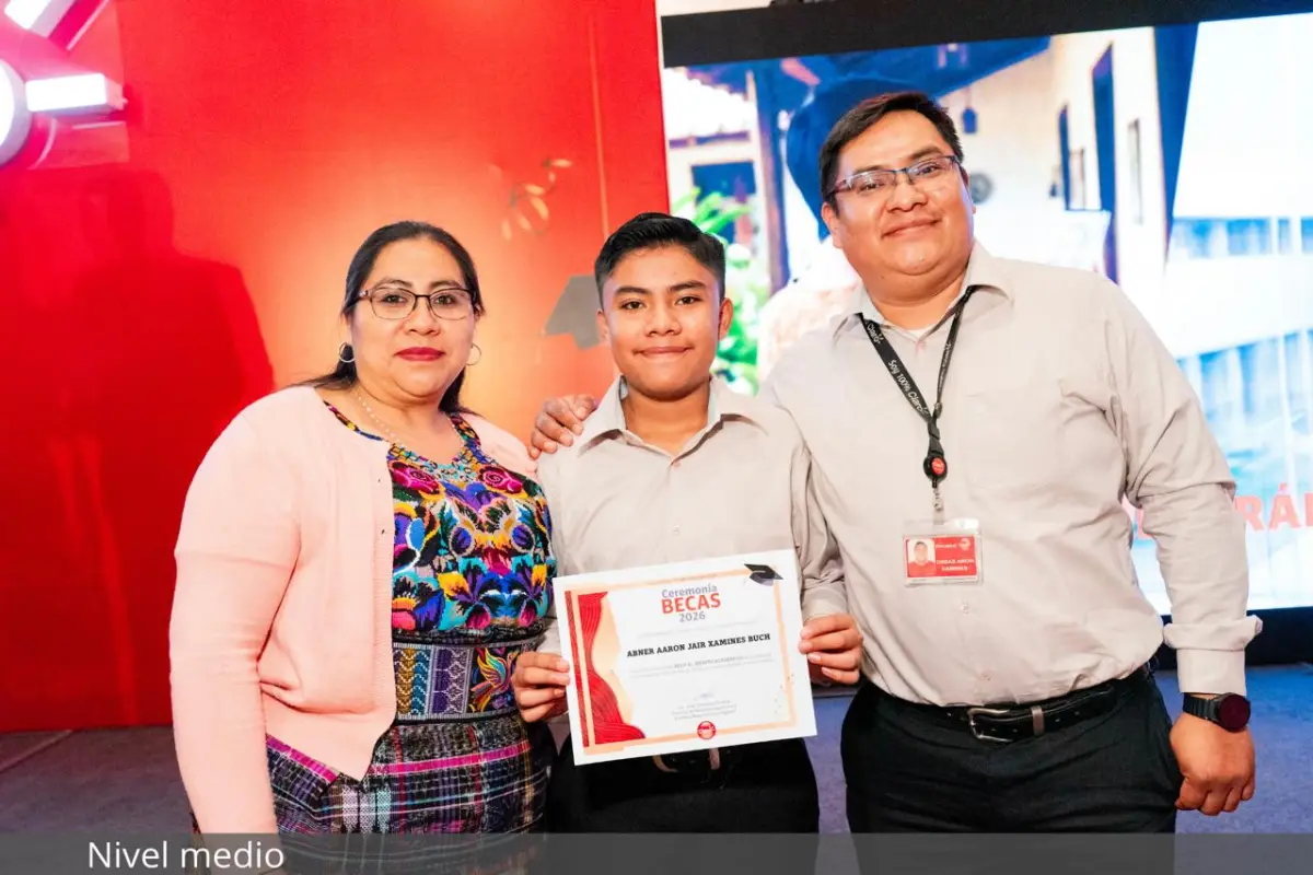 Becas educativas de Claro para 2026, Cortesía