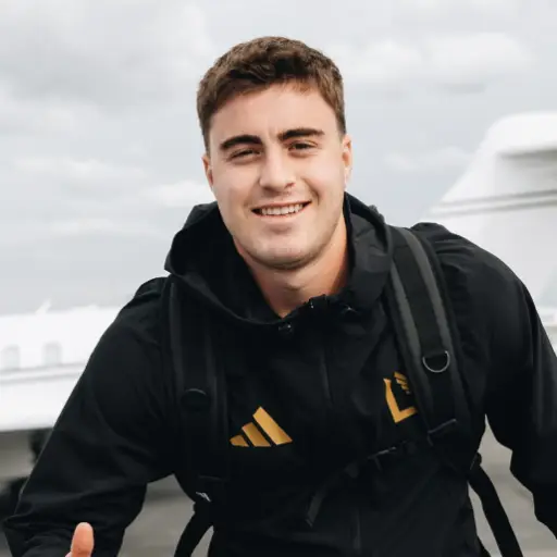 Matt Evans y Amarini Villatoro - LAFC/EU