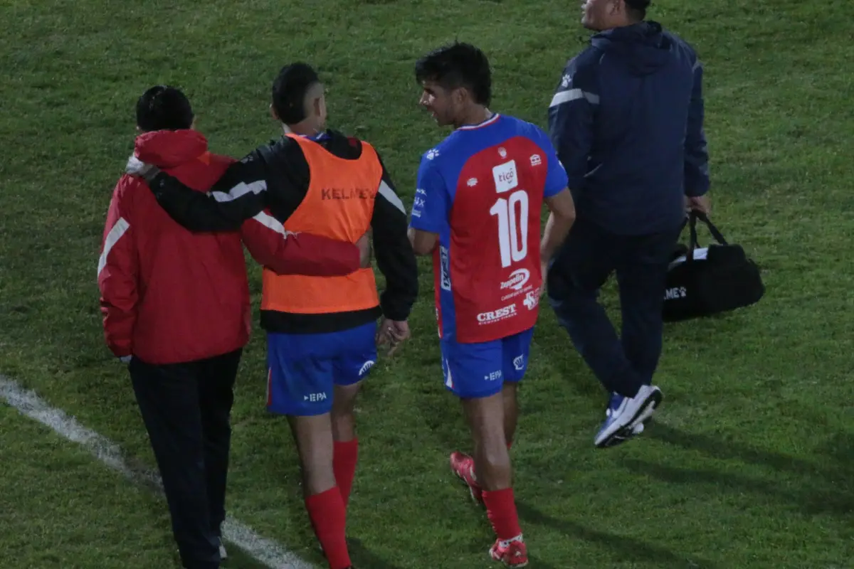 Jorge Aparicio estará varias semanas fuera de las canchas - Willber Colloy