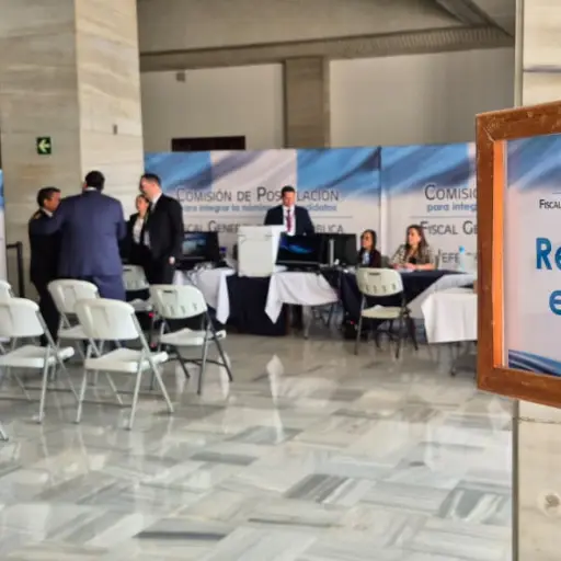 Durante la jornada cuatro personas se acercaron a solicitar información.  ,Foto Ángel Oliva