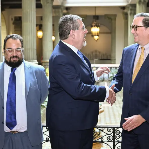 El presidente, Bernardo Arévalo se reunió representantes de la Organización de los Estados Americanos. ,Foto SCSP