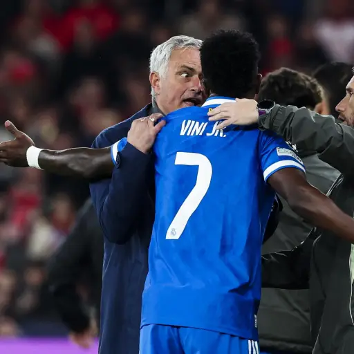 Diálogo de José Mourinho con Vinícius en el Benfica vs. Real Madrid - EFE