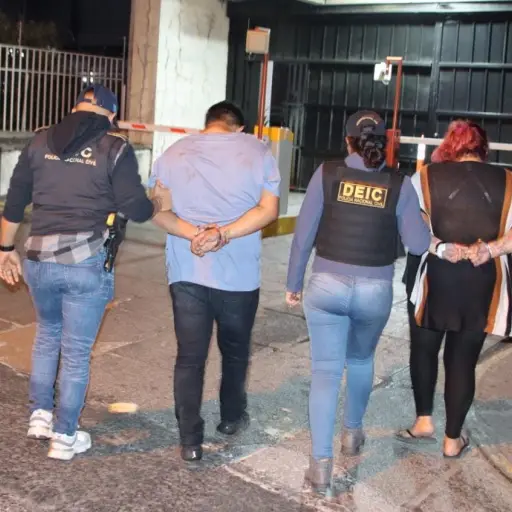 Los presuntos secuestradores fueron detenidos en el Periférico de la capital. ,PNC de Guatemala 