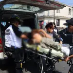 Bomberos Voluntarios reportaron el traslado de tres heridos, desde la zona 7 hasta el San Juan de Dios. ,Bomberos Voluntarios.