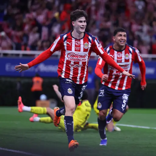 Celebración de Armando González, delantero de las Chivas de Guadalajara - Chivas