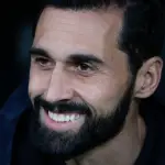 Álvaro Arbeloa a dos triunfos de una marca históricat