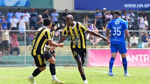 Aurora gana y le quita el invicto a Cobán Imperial