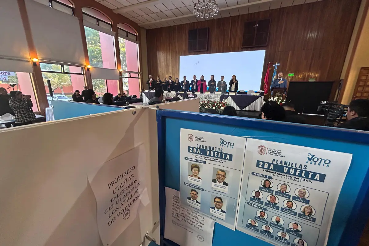 ., Omar Solís/Emisoras Unidas