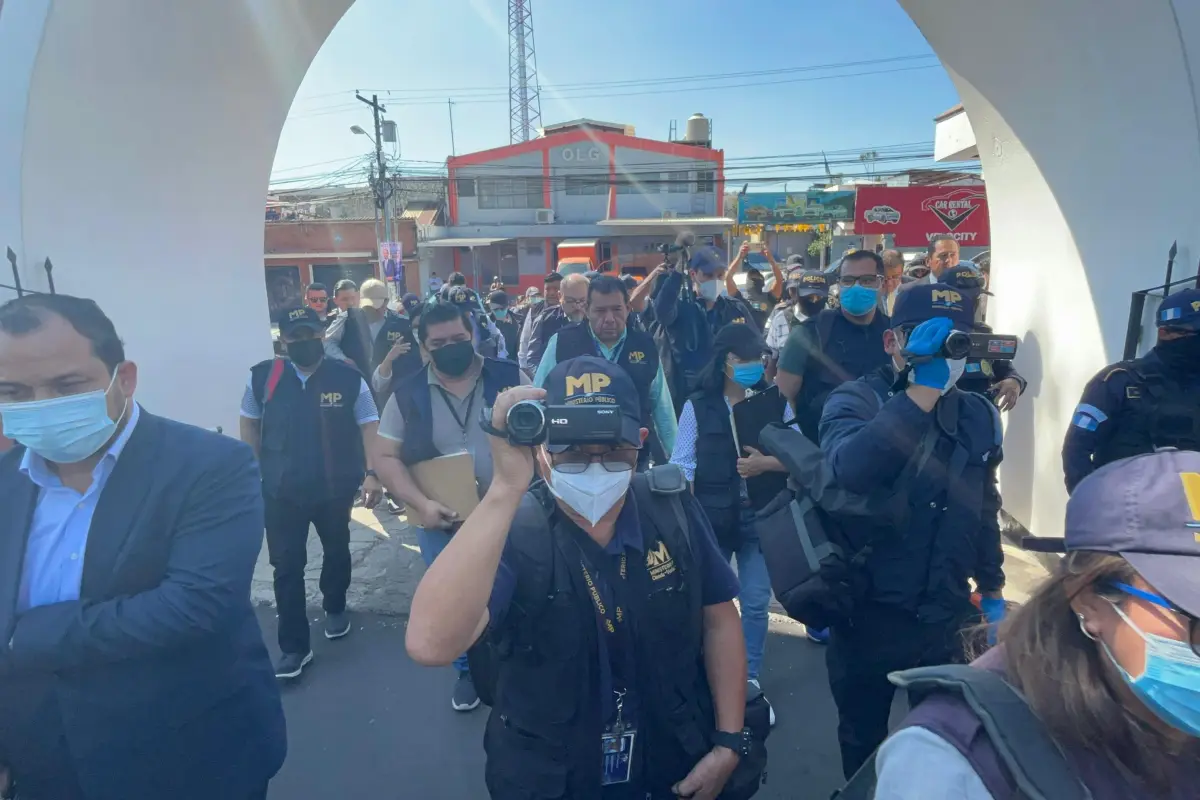 MP allana centro de votación en zona 13., Omar Solís