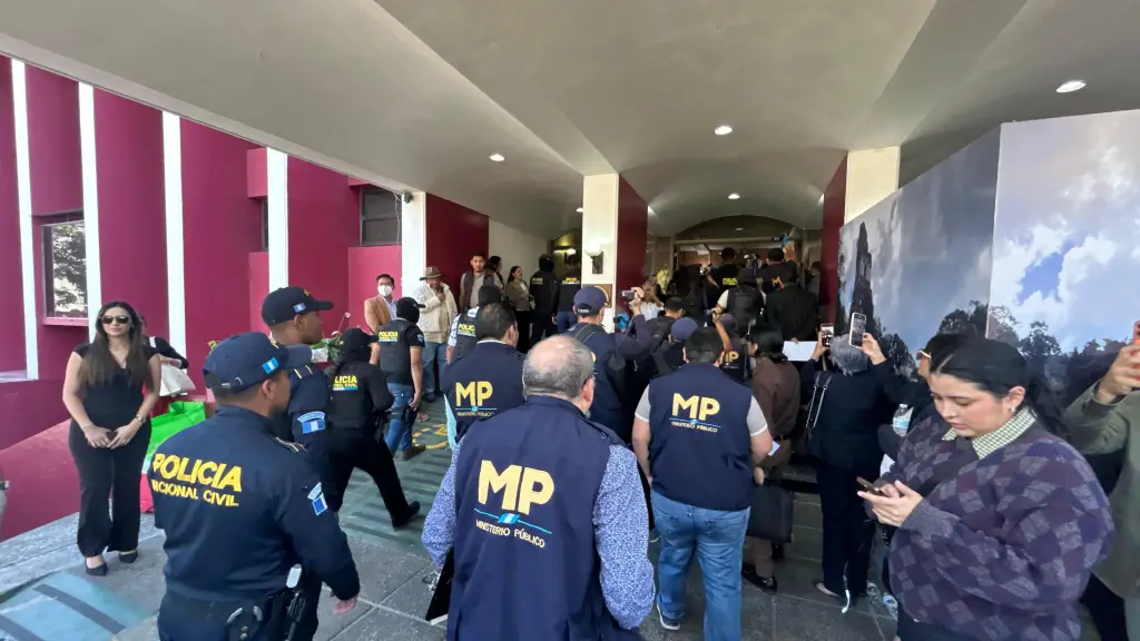 MInisterio Público en el centro de votación del CANG.  ,Foto Omar Solís 