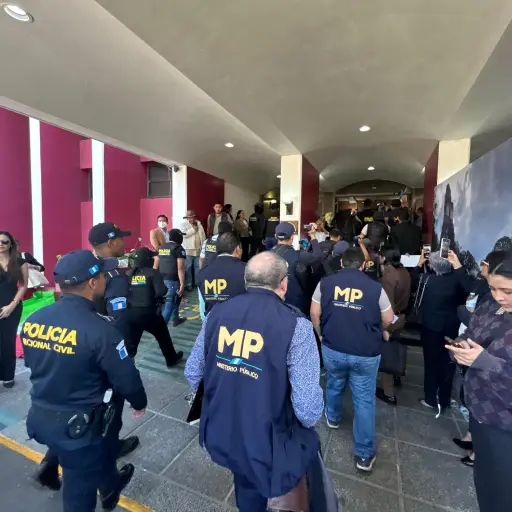 MInisterio Público en el centro de votación del CANG.  ,Foto Omar Solís 
