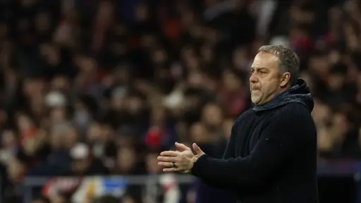 Hansi Flick sobre el arbitraje: ¿Qué quieres que te diga?