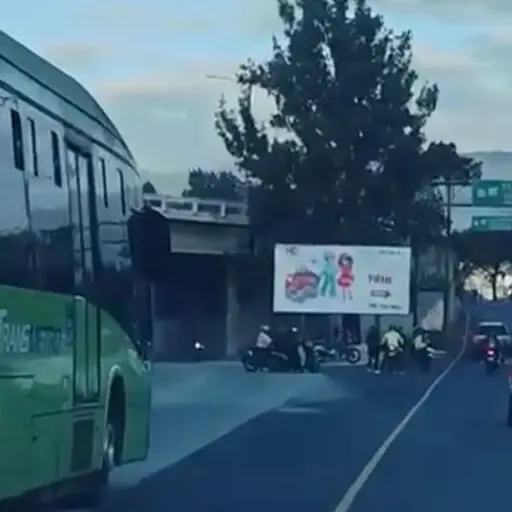 Imagen difundida sobre el momento de la agresión contra agentes de la PMT en zona 12. ,MuniGuate