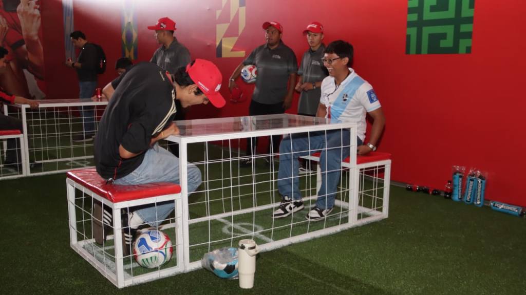 Tour del Trofeo de la Copa Mundial de la FIFA™ | Alejandro Meoño