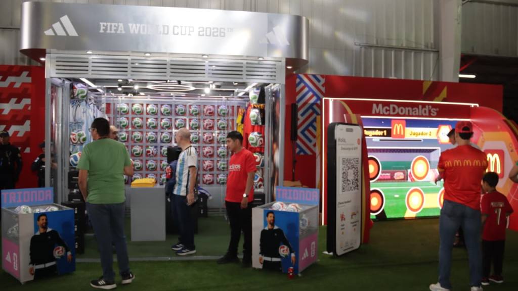 Tour del Trofeo de la Copa Mundial de la FIFA™ | Alejandro Meoño