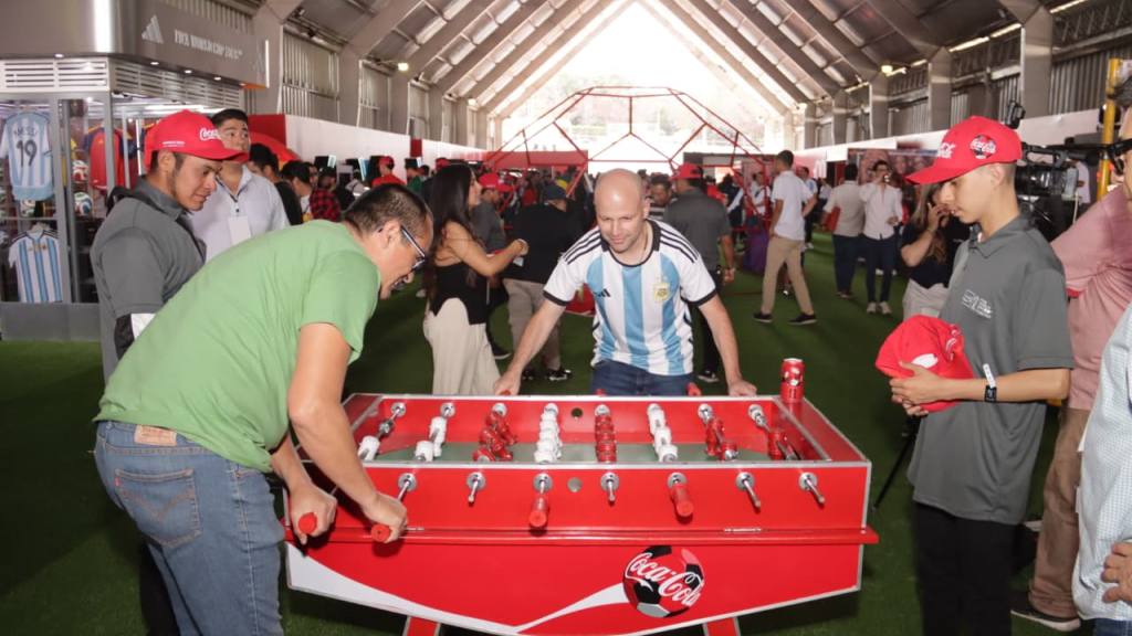 Tour del Trofeo de la Copa Mundial de la FIFA™ | Alejandro Meoño