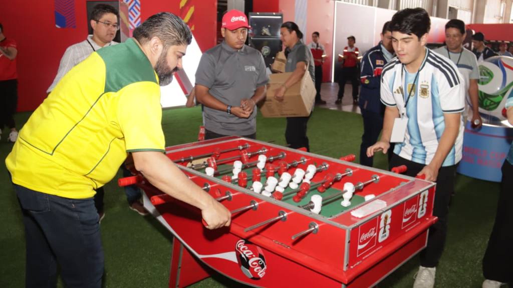 Tour del Trofeo de la Copa Mundial de la FIFA™ | Alejandro Meoño