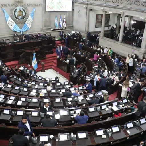 El Congreso desarrolló la 8ª sesión ordinaria adicional el martes, 10 de febrero de 2026. ,Organismo Legislativo