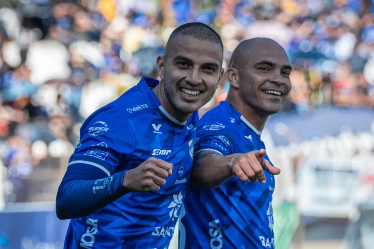 Janderson Pereira (derecha) es el goleador actual del Torneo Clausura 2026