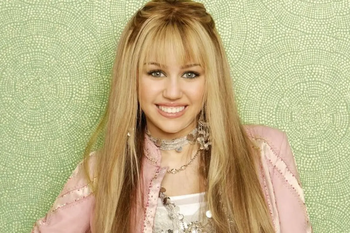 Hannah Montana, Instagram