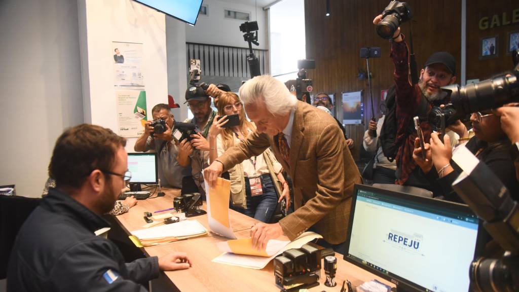 El periodista José Rubén Zamora | Omar Solís/EU